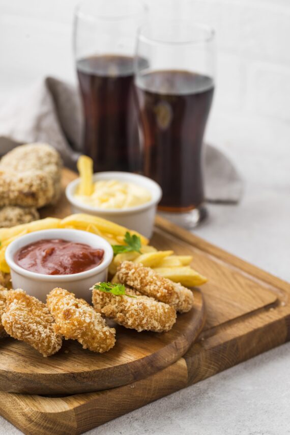 3 Tenders Jojos and Drink